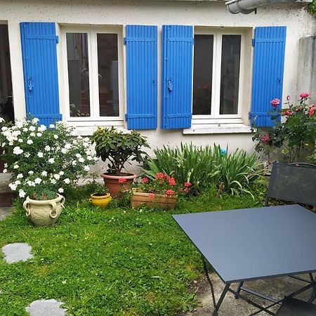 Appartement Le 5 à Guîtres Extérieur photo